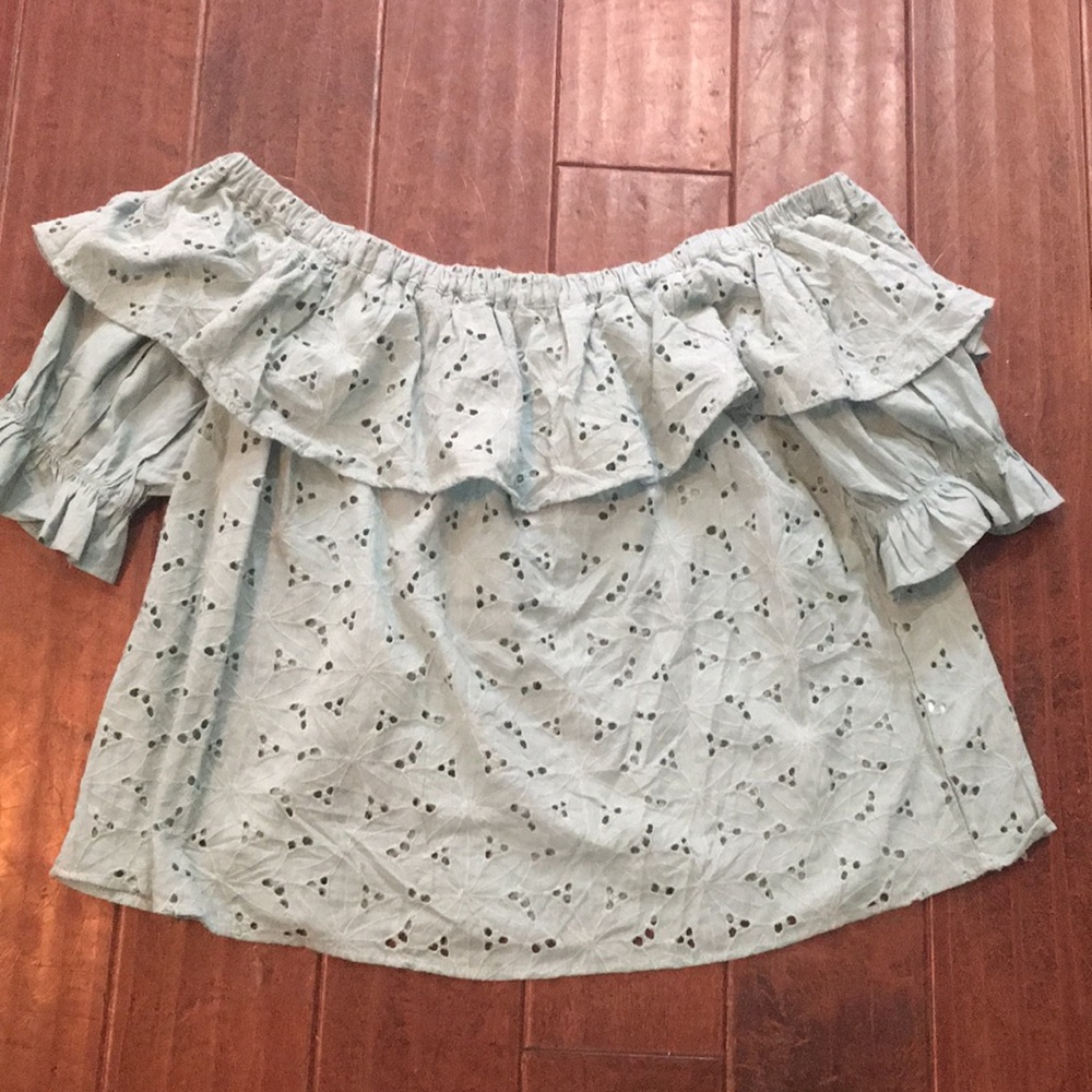 Umgee **BRAND NEW, WITHOUT TAGS** Top